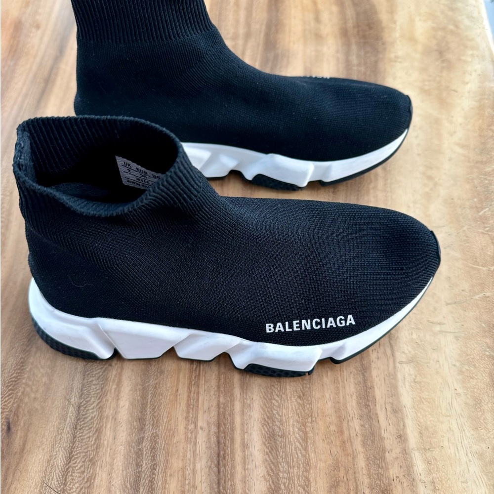 BALENCIAGA Speed High-Top Sneakers
Like New shoes - Picture 7 of 11